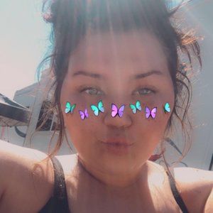 Meet your Posher, Abbie